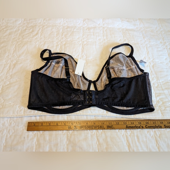 Angabriel 44 L black lace mesh lined bra - Picture 7 of 8